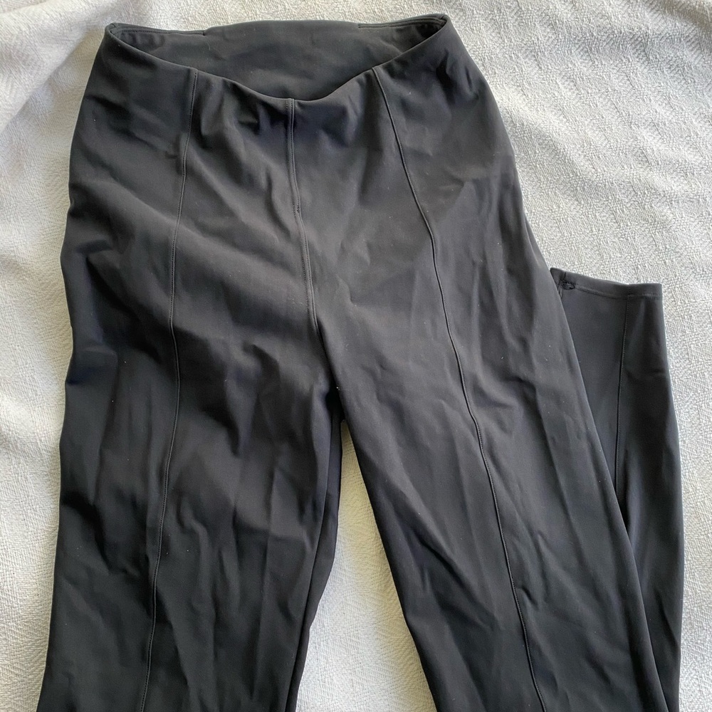 LULU Joggers